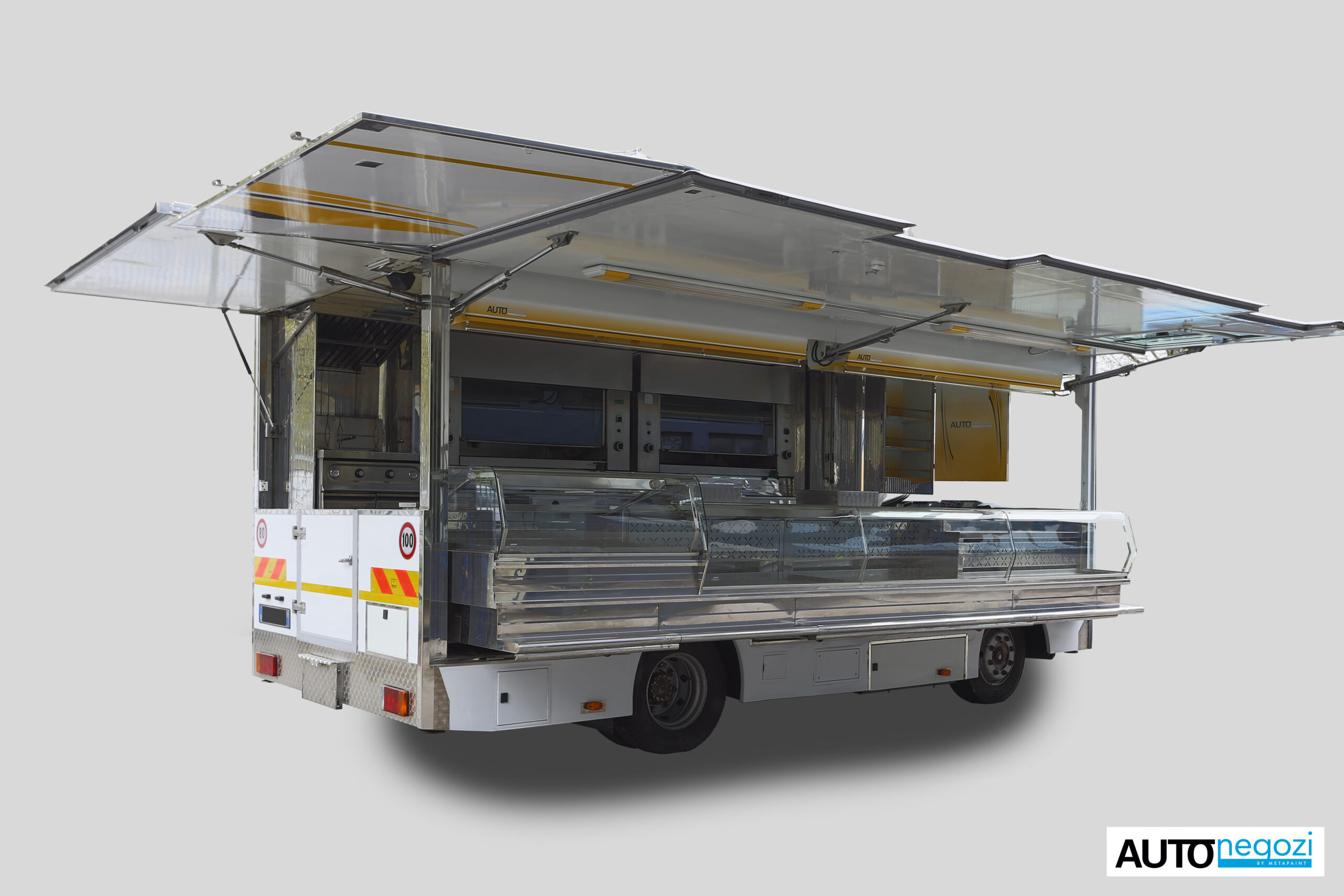 https://www.xstylesrl.com/wp-content/uploads/2015/09/autonegozi-rosticceria-lombardia-2-scaled.jpg
